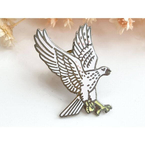 White Enameled Bald Eagle Mafco Signed Vintage Silver Toned nclosure Brooch - Picture 2 of 8